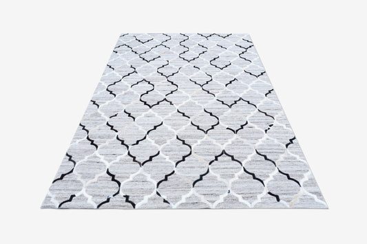 Elegant Lattice Handmade Leather and Wool Area Rug 