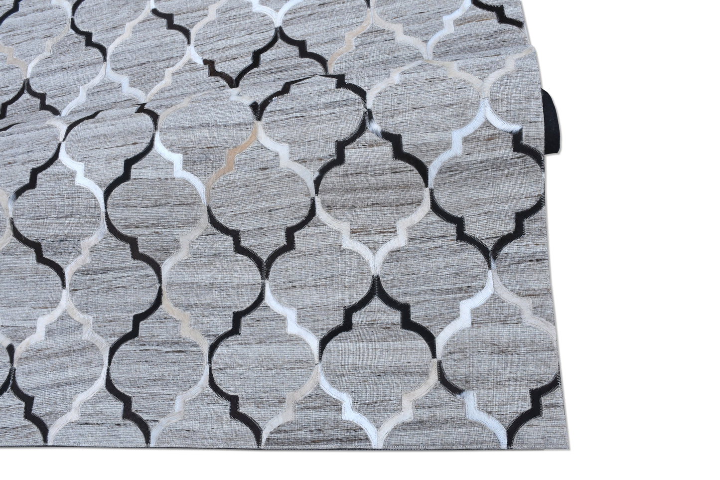 Elegant Lattice Handmade Leather and Wool Area Rug 