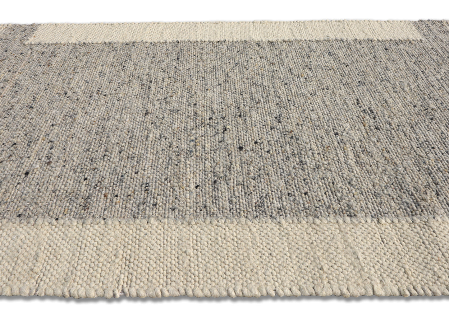 Farmhouse Fresh Handmade Wool Accent Rug 