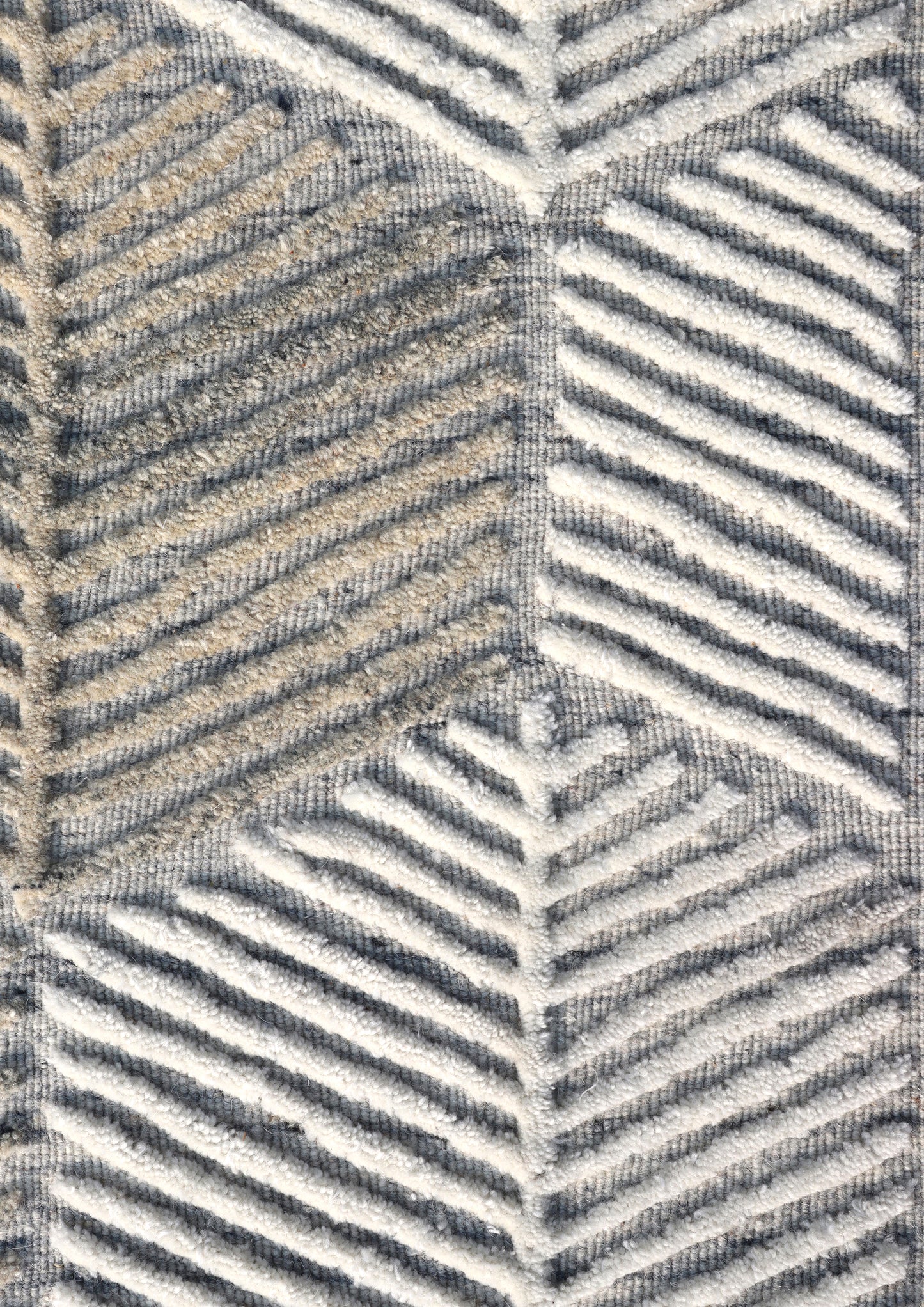 Linear Leaf Handmade Wool Accent Rug