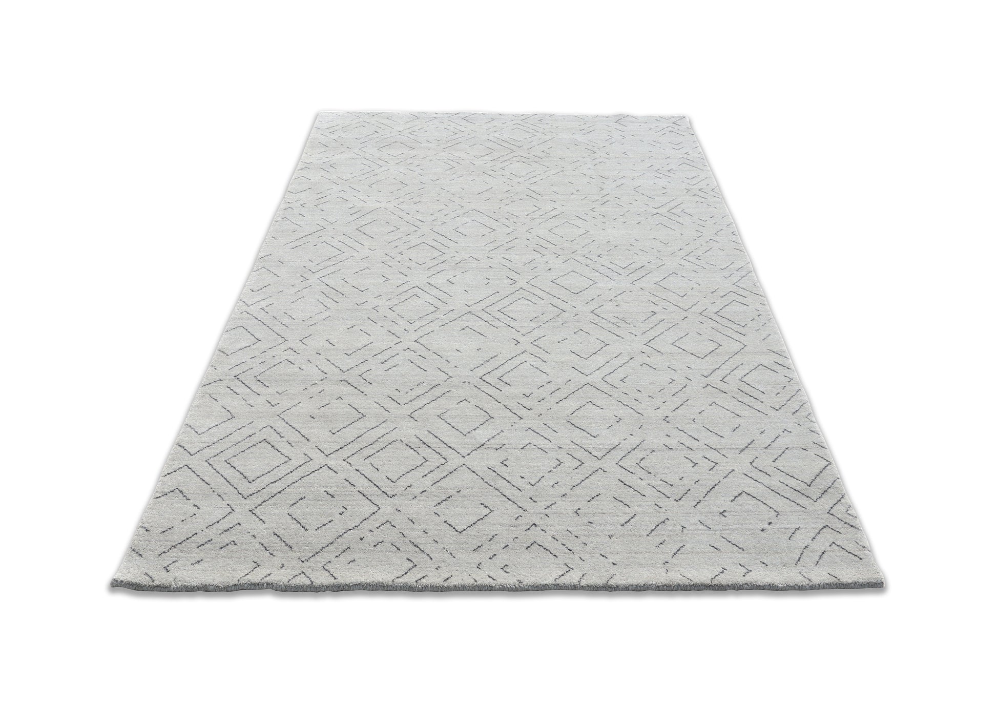 Labyrinth Essence Handmade Wool Accent Rug