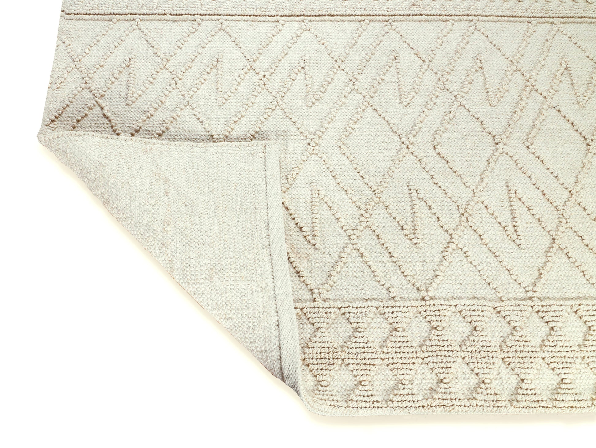 Tribal Chic Handwoven Jute Accent Rug