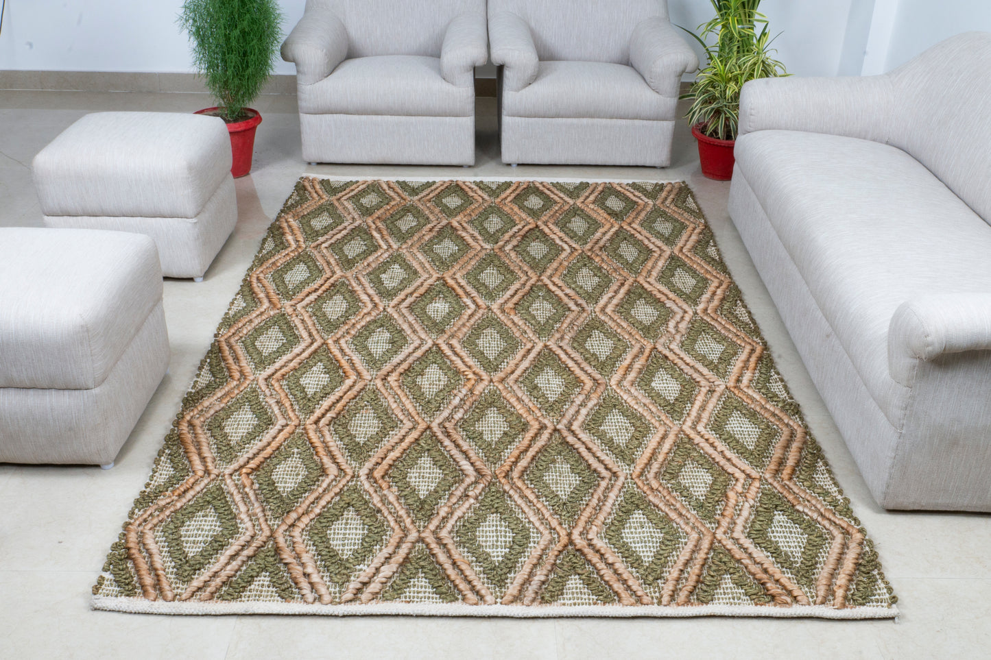 Verdant Diamond Handwoven Jute Accent Rug – Forest Hues