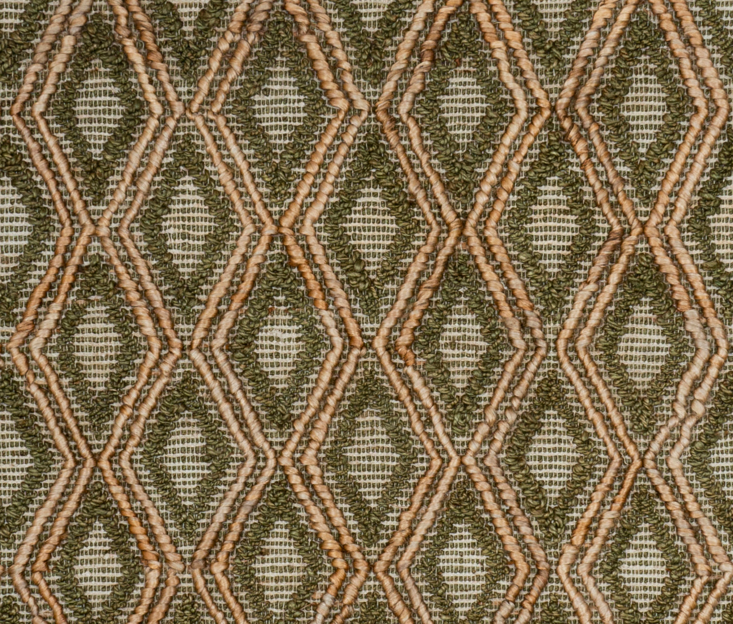 Verdant Diamond Handwoven Jute Accent Rug – Forest Hues