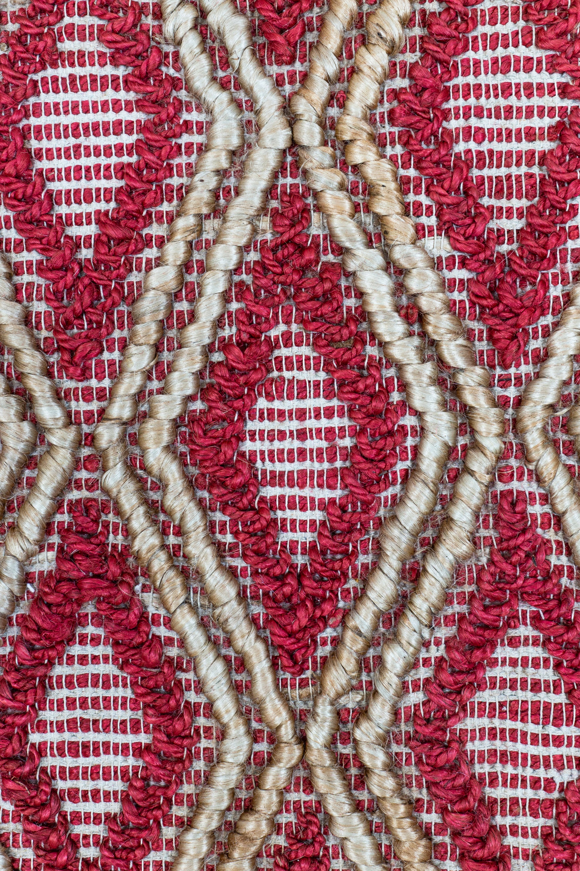 Ruby Lattice Handwoven Jute Accent Rug – Vibrant Elegance