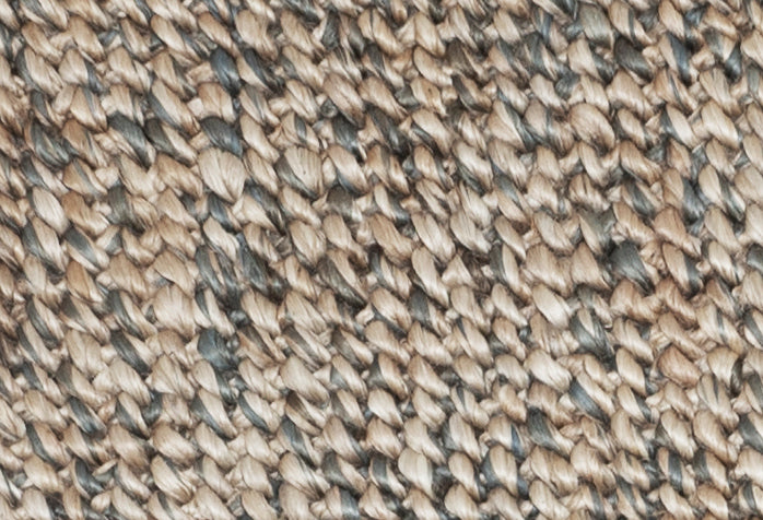 Earthy Hues Handwoven Jute Accent Rug – Textured Retreat