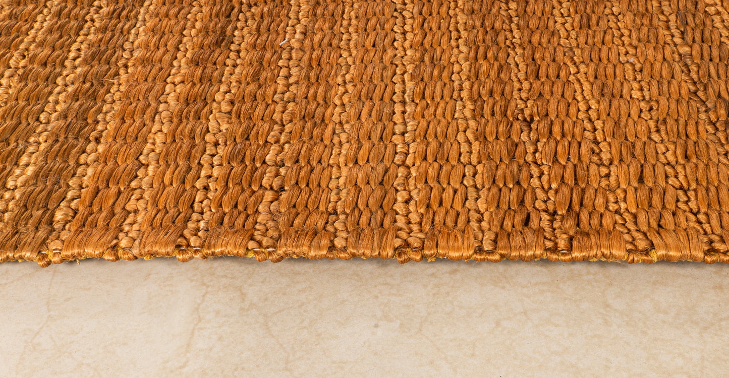 Amber Weave Handwoven Jute Accent Rug – Compact Elegance