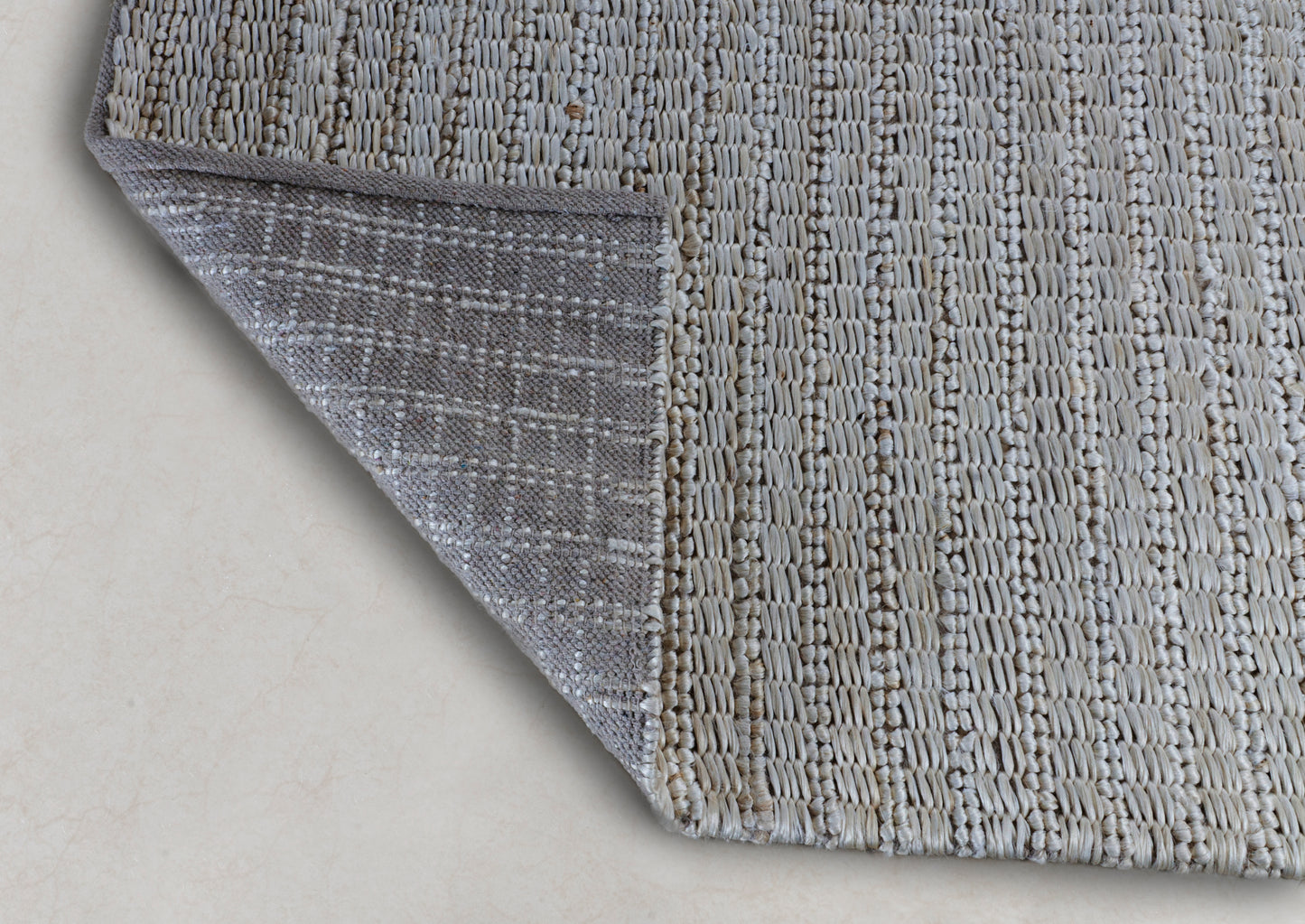 Serene Handwoven Jute Accent Rug – Intimate Texture