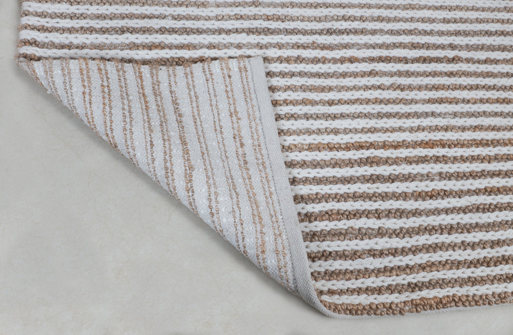 Coastal Harmony Striped Handwoven Wool & Jute Accent Rug