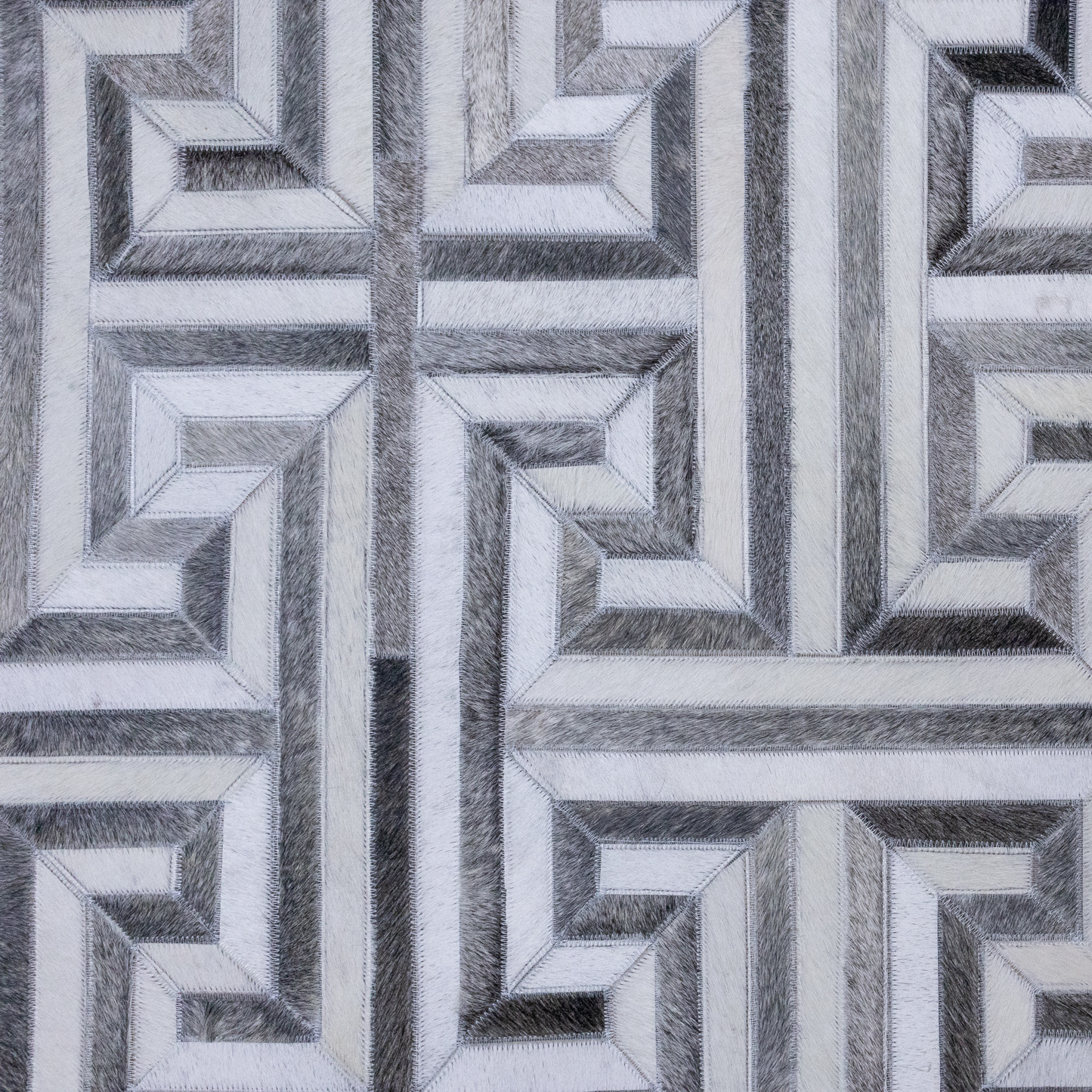 Handmade Ivory and Grey Pattern Geometric Leather Area Rug 