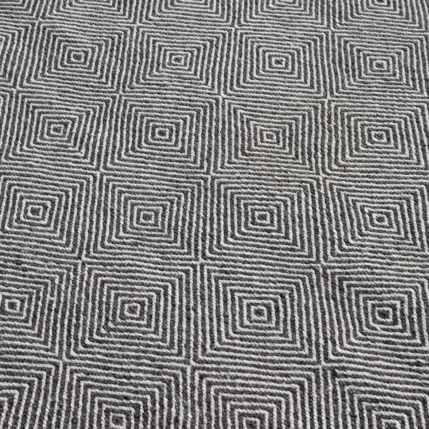 Luxe Geometry Handmade Wool Accent Rug