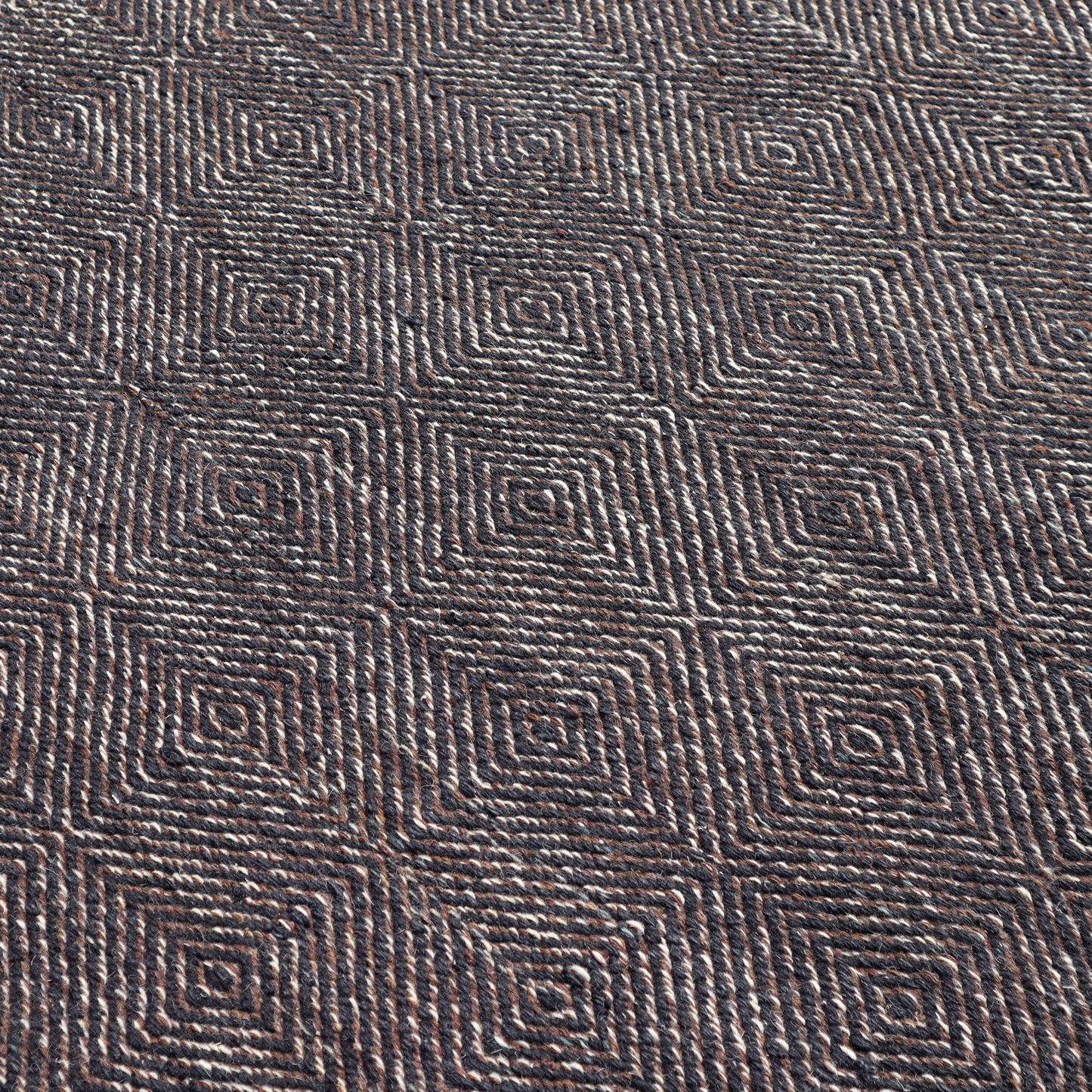    	 Geometric Whirl Handmade Wool Accent Rug