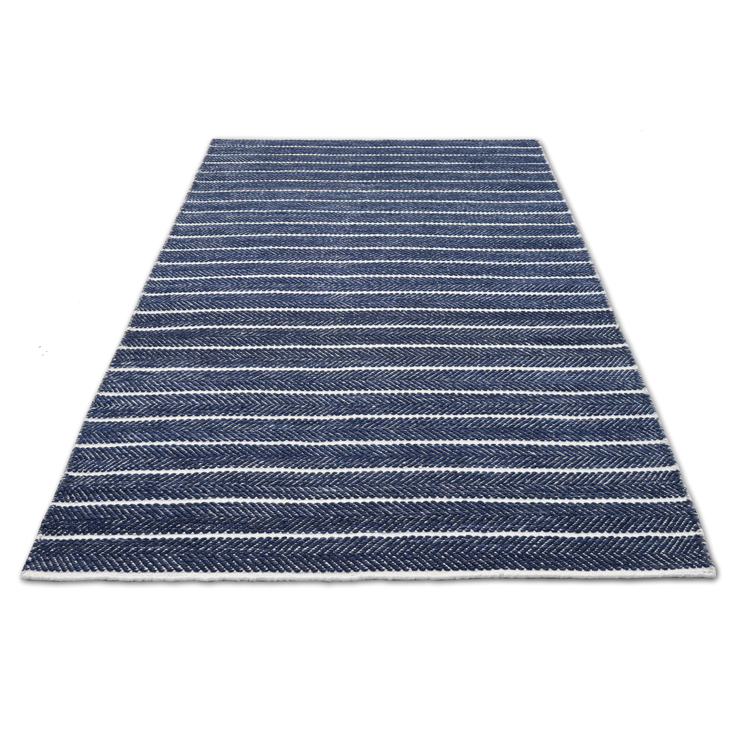 Coastal Charm Handmade Wool Duo-Tone Accent Rug