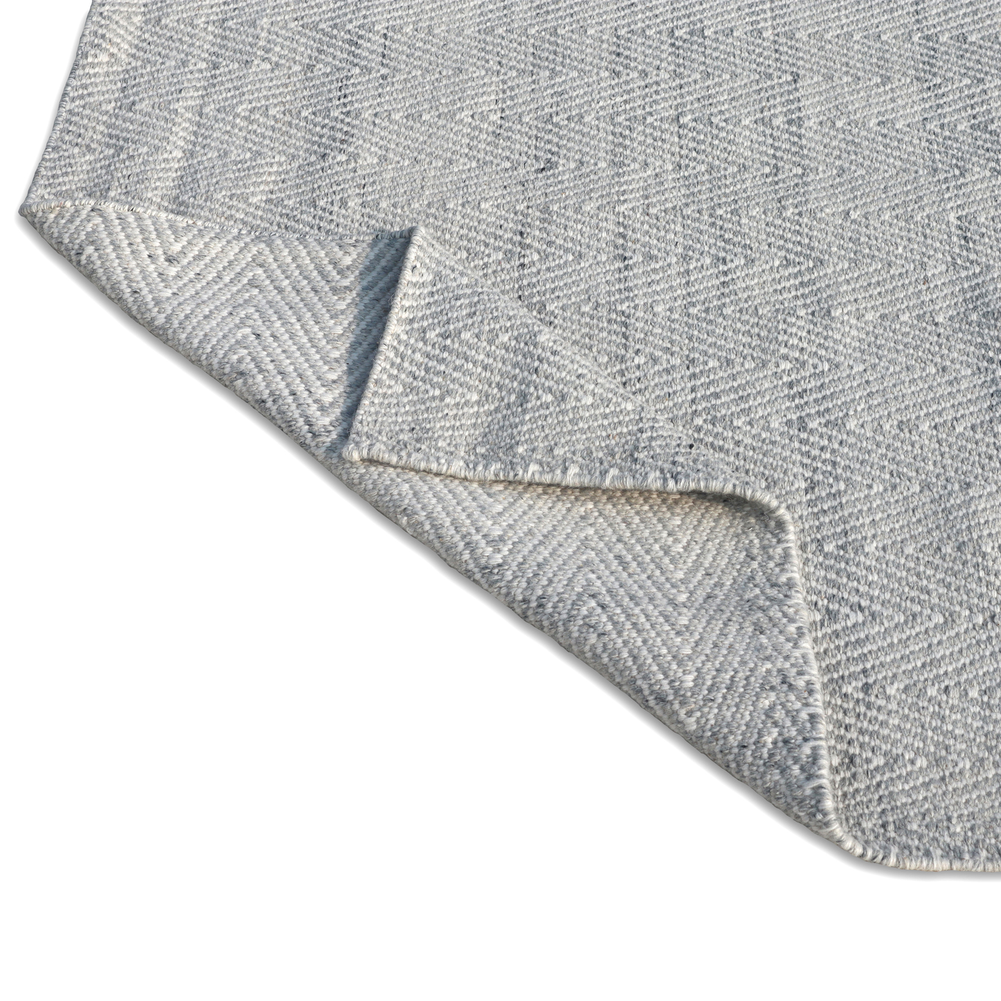 Coastal Wave Handmade Reversible Wool Accent Rug