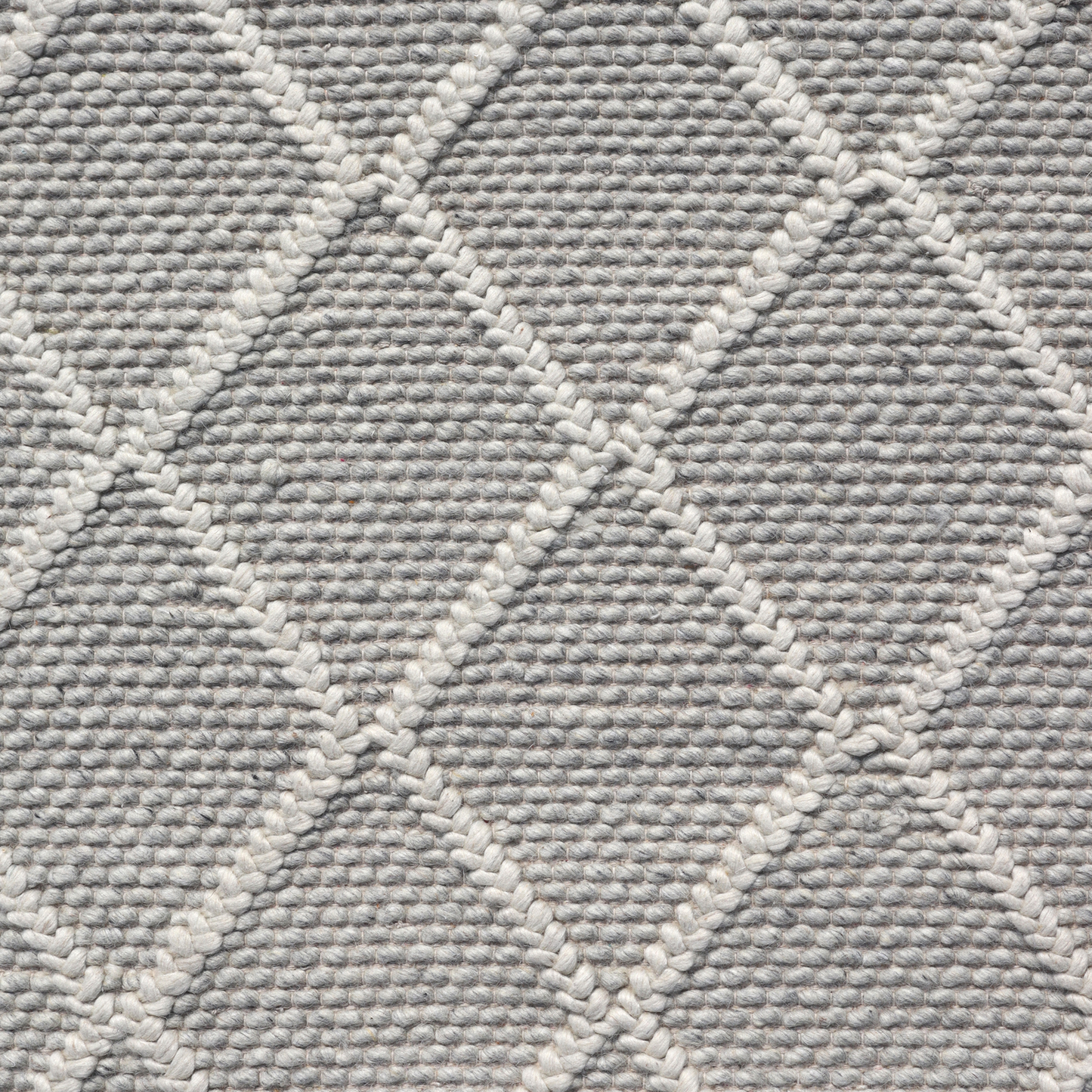 Lattice Luxe Handmade Wool Accent Rug