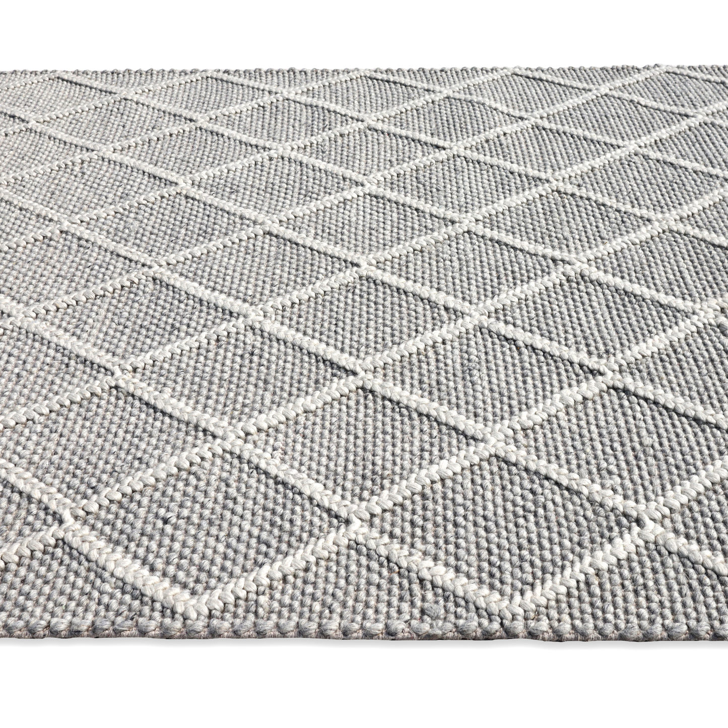 Lattice Luxe Handmade Wool Accent Rug